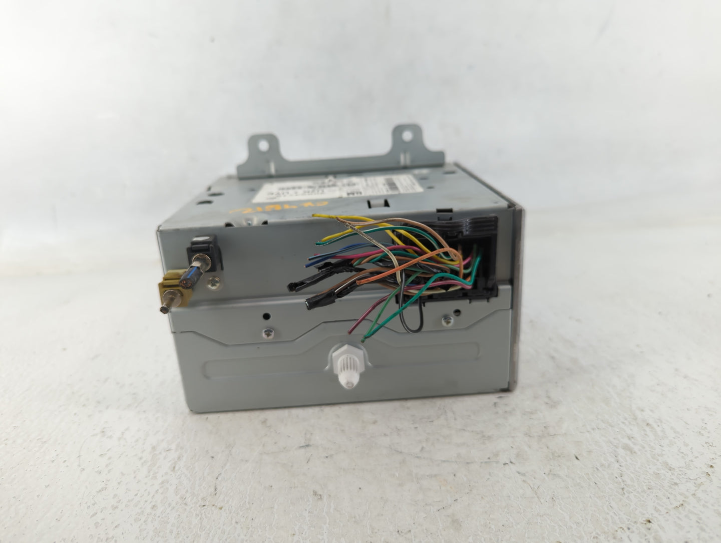 2010-2010 Cadillac Srx Am Fm Cd Player Radio Receiver - Oemusedautoparts1.com