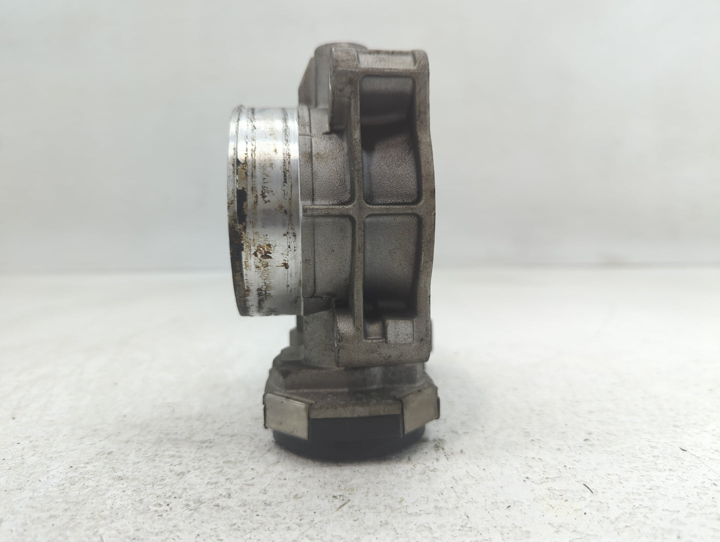 2007-2011 Cadillac Srx Throttle Body P/N:AA994AA3563C Fits Fits 2007 2008 2009 2010 2011 2012 OEM Used Auto Parts - Oemuseda