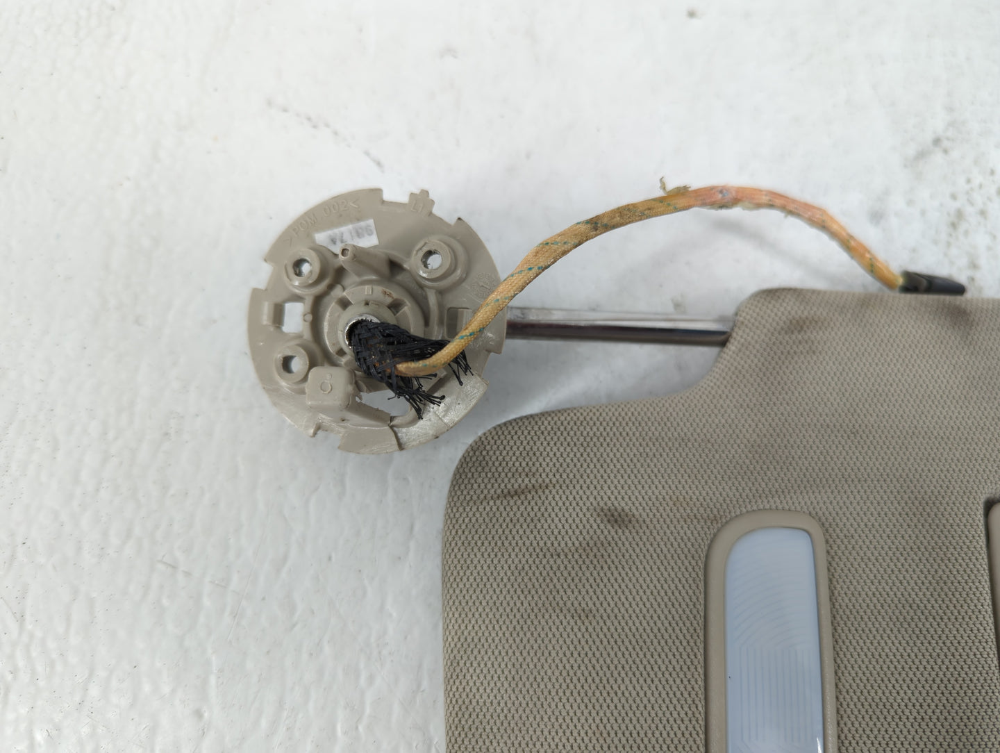 2010-2014 Cadillac Srx Sun Visor Shade Replacement Passenger Right Mirror Fits Fits 2010 2011 2012 2013 2014 OEM Used Auto P