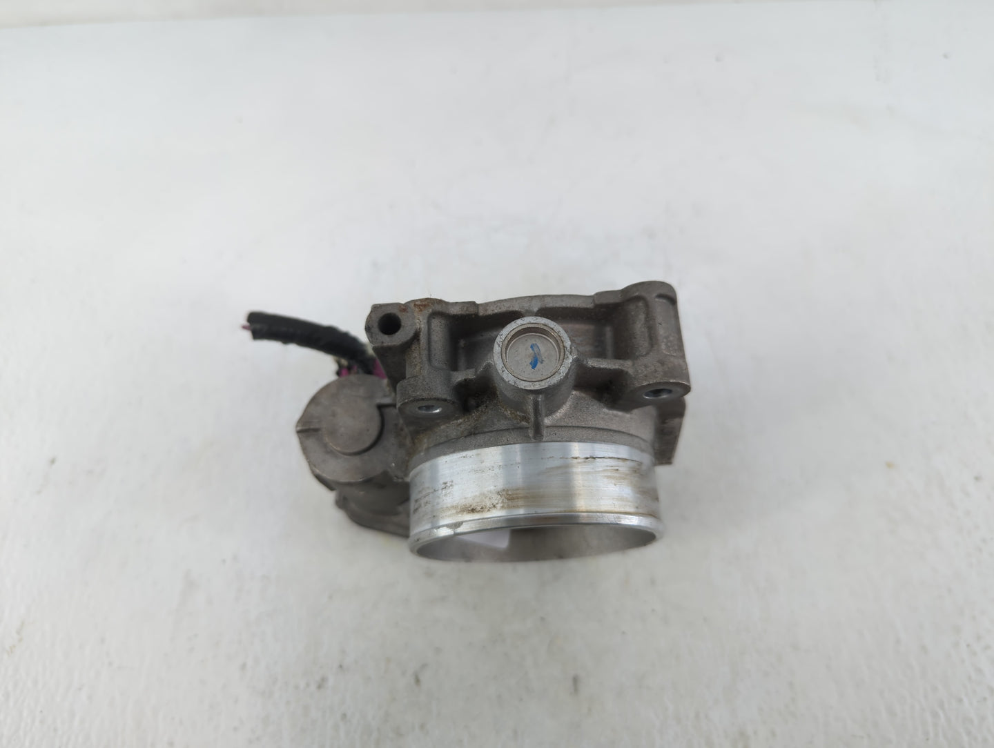 2007-2011 Cadillac Srx Throttle Body P/N:1469AA 994A Fits Fits 2007 2008 2009 2010 2011 2012 OEM Used Auto Parts - Oemusedau