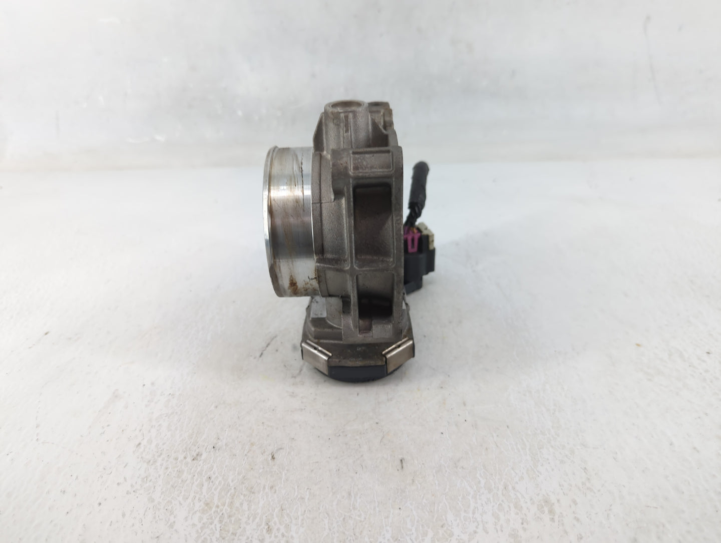 2007-2011 Cadillac Srx Throttle Body P/N:1469AA 994A Fits Fits 2007 2008 2009 2010 2011 2012 OEM Used Auto Parts - Oemusedau