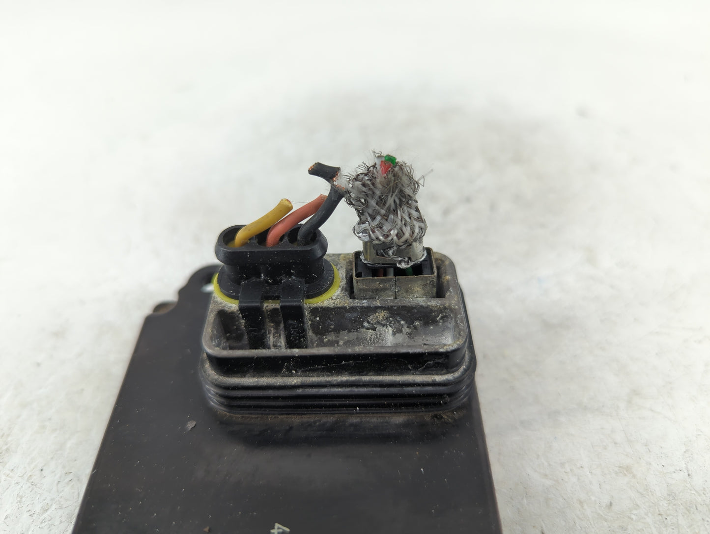 2010 Cadillac Srx Headlight Ballast Head Light - Oemusedautoparts1.com