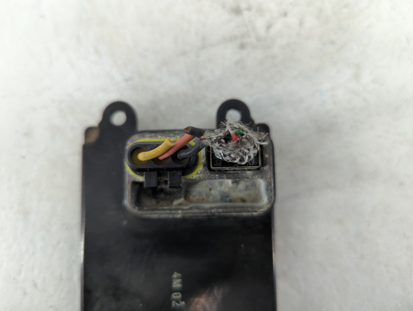 2010 Cadillac Srx Headlight Ballast Head Light - Oemusedautoparts1.com