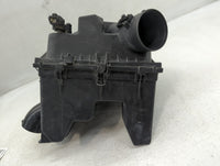 2010-2011 Cadillac Srx Air Cleaner Intake-duct Hose Tube - Oemusedautoparts1.com