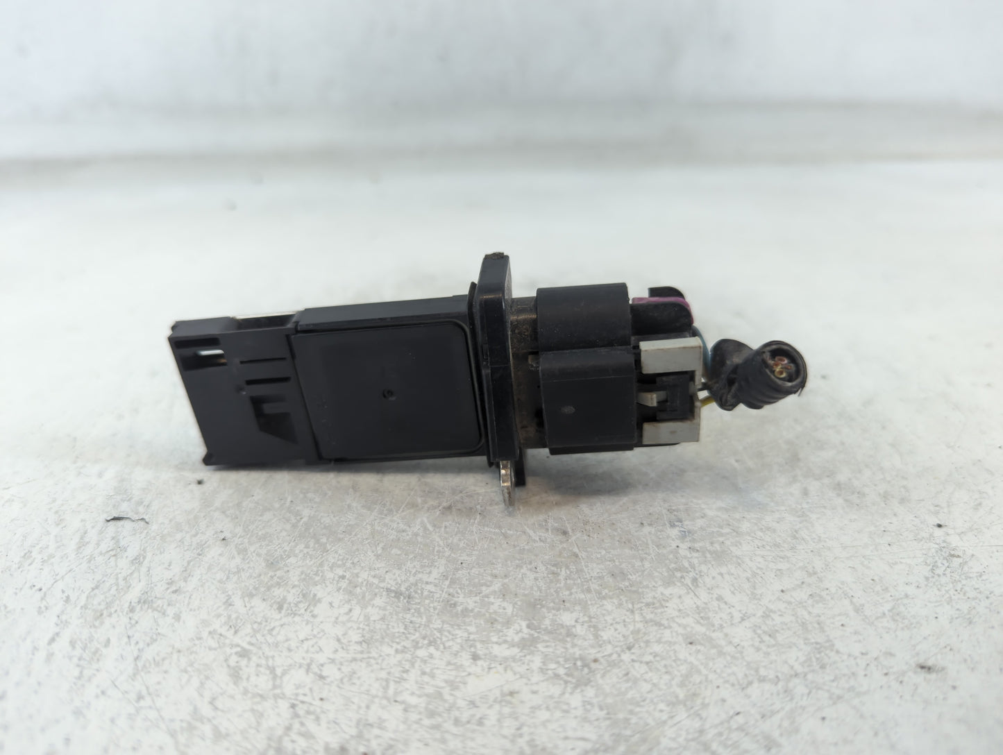 2007-2011 Cadillac Srx Mass Air Flow Meter Maf - Oemusedautoparts1.com