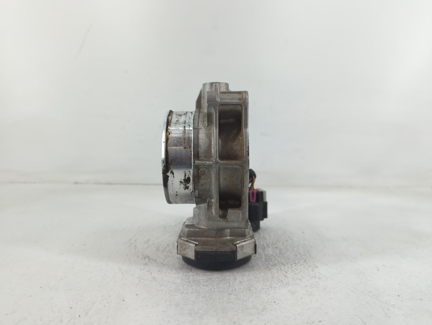 2007-2011 Cadillac Srx Throttle Body P/N:AA934AA5542C Fits Fits 2007 2008 2009 2010 2011 2012 OEM Used Auto Parts - Oemuseda