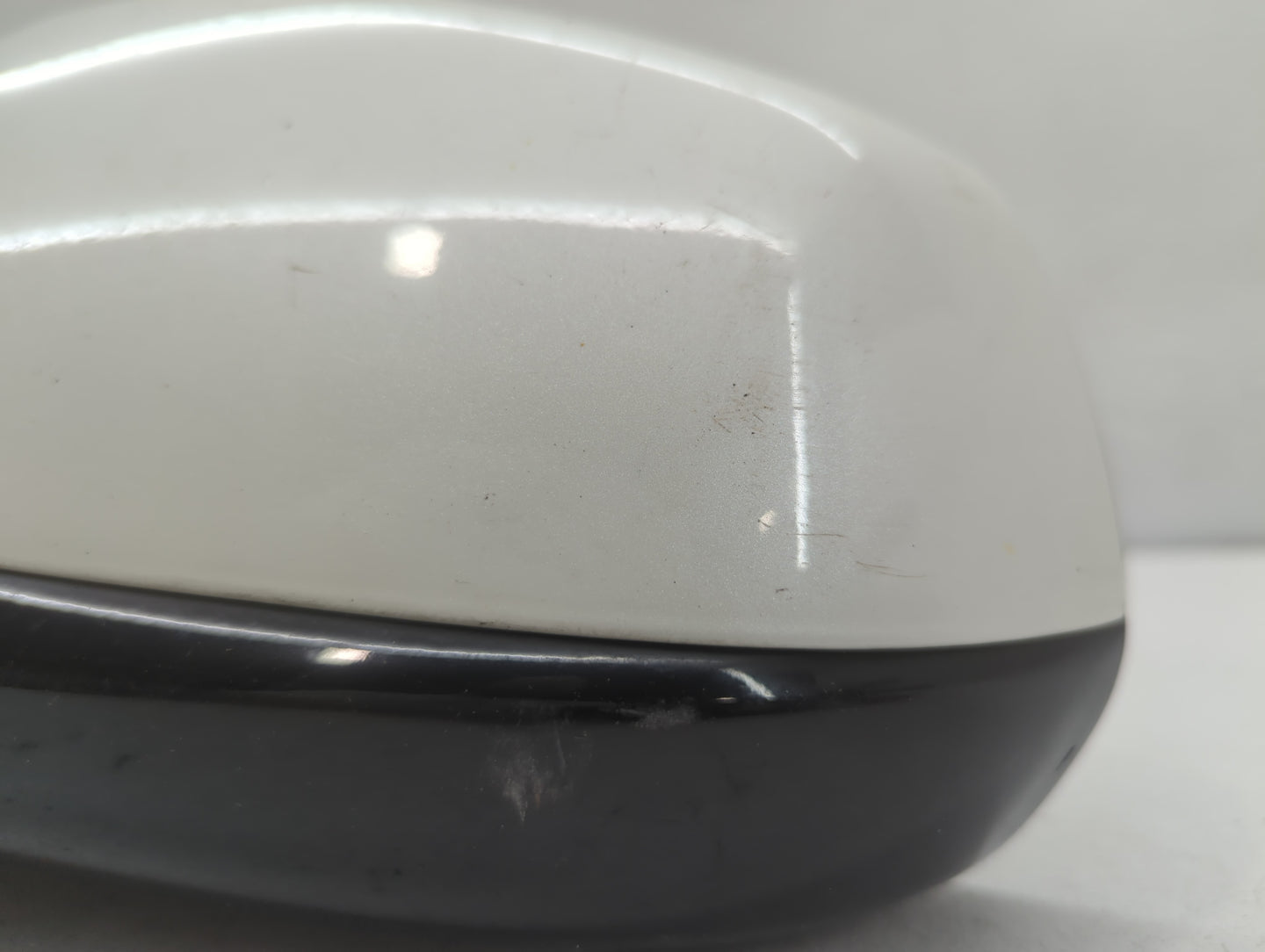 2010 Cadillac Srx Side Mirror Replacement Driver Left View Door Mirror P/N:20802679 Fits OEM Used Auto Parts - Oemusedautopa