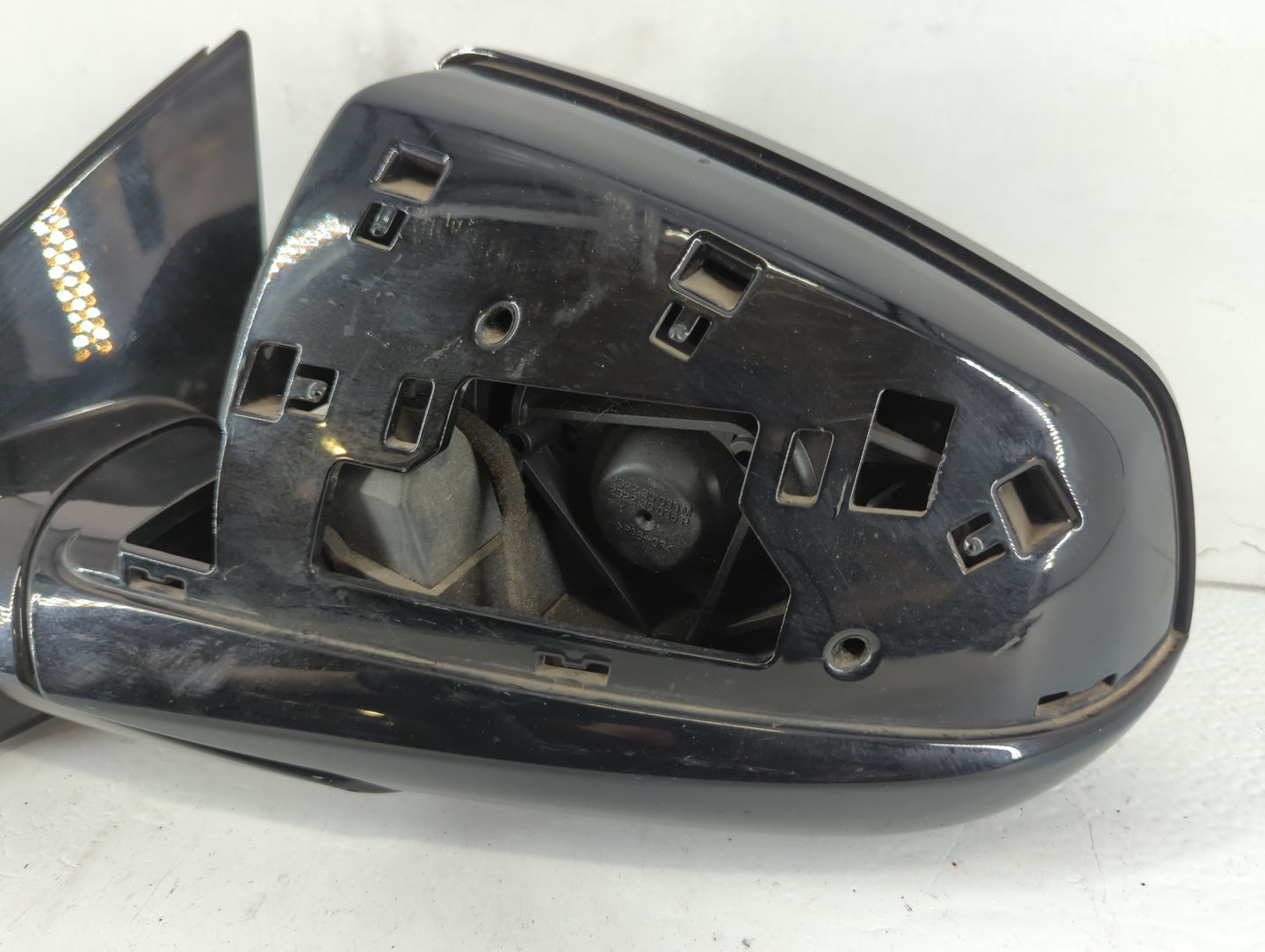 2010 Cadillac Srx Side Mirror Replacement Driver Left View Door Mirror P/N:20862679 Fits OEM Used Auto Parts - Oemusedautopa
