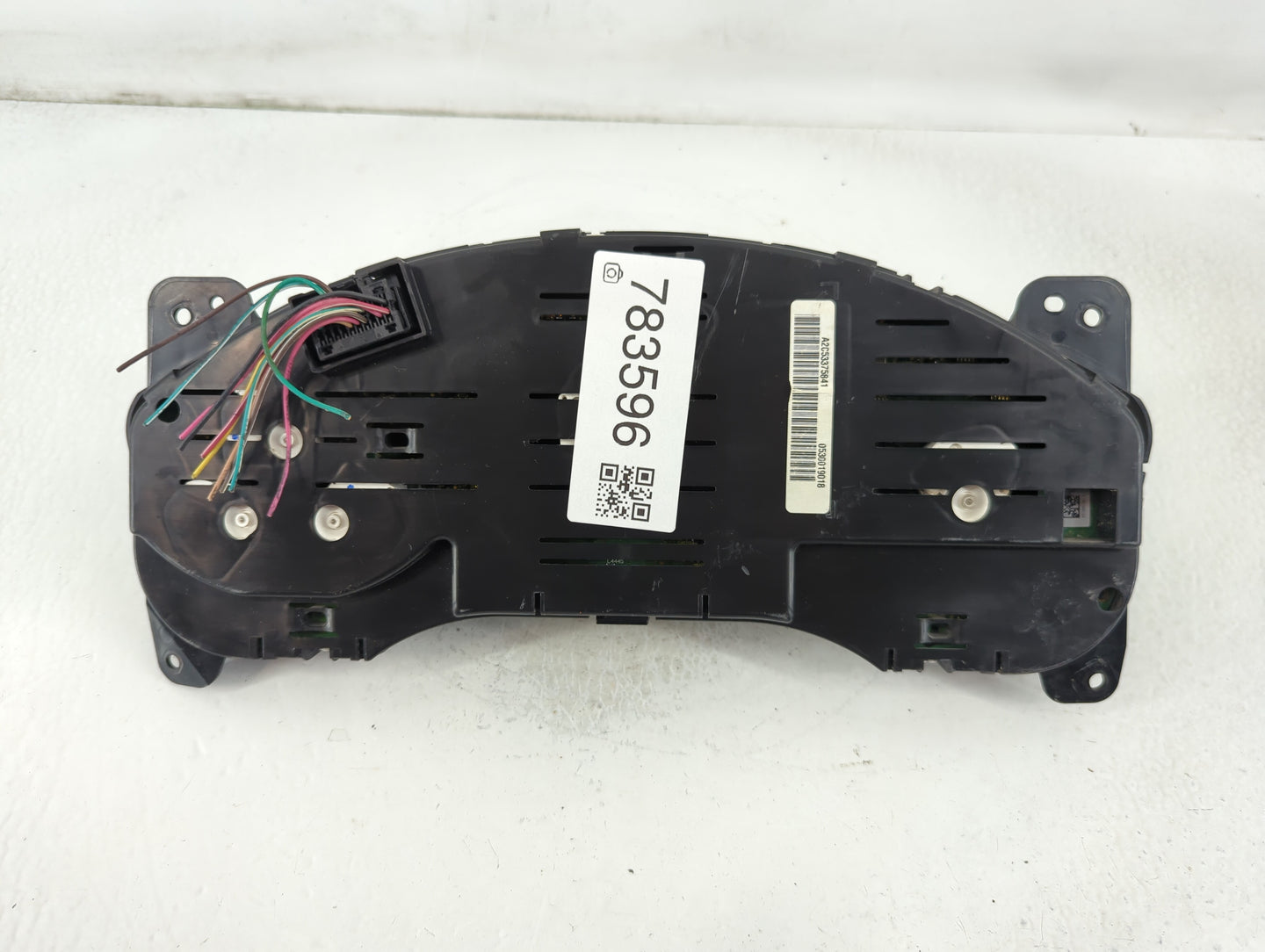 2010 Cadillac Srx Instrument Cluster Speedometer Gauges P/N:0530019018 Fits OEM Used Auto Parts - Oemusedautoparts1.com