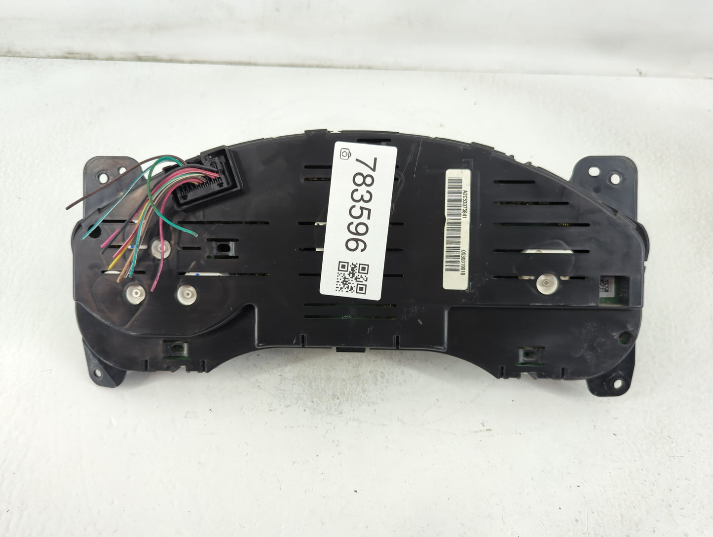 2010 Cadillac Srx Instrument Cluster Speedometer Gauges P/N:0530019018 Fits OEM Used Auto Parts - Oemusedautoparts1.com