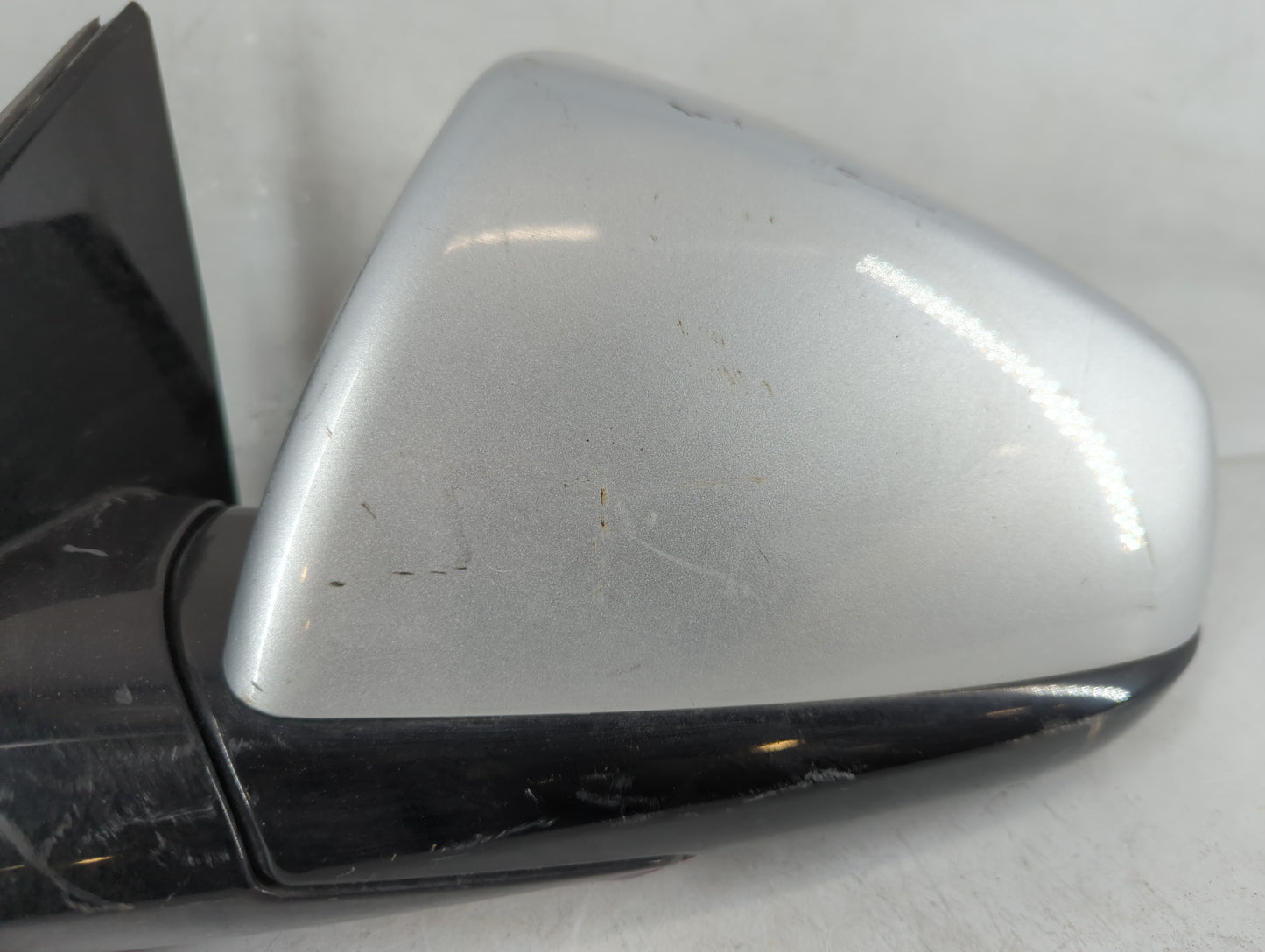 2010 Cadillac Srx Driver Side View Mirror - Left Door Mirror OEM Used - Oemusedautoparts1.com