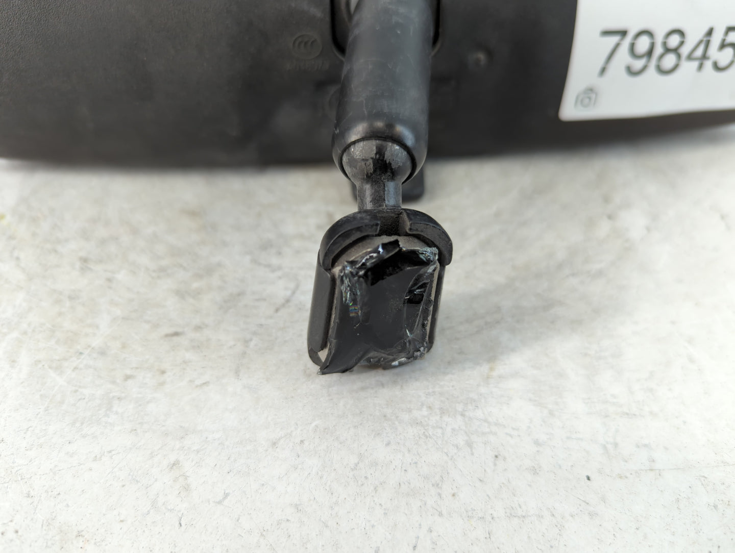 2010-2016 Cadillac Srx Interior Rear View Mirror Replacement OEM P/N:IE8011083 Fits OEM Used Auto Parts - Oemusedautoparts1.