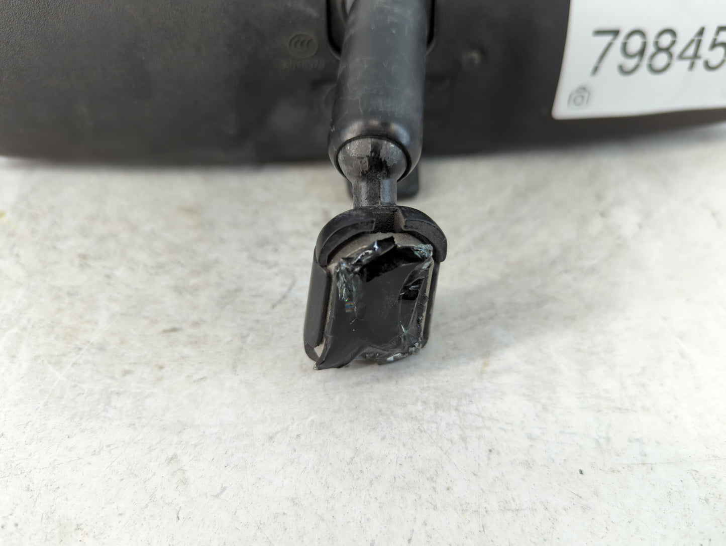 2010-2016 Cadillac Srx Interior Rear View Mirror Replacement OEM P/N:IE8011083 Fits OEM Used Auto Parts - Oemusedautoparts1.