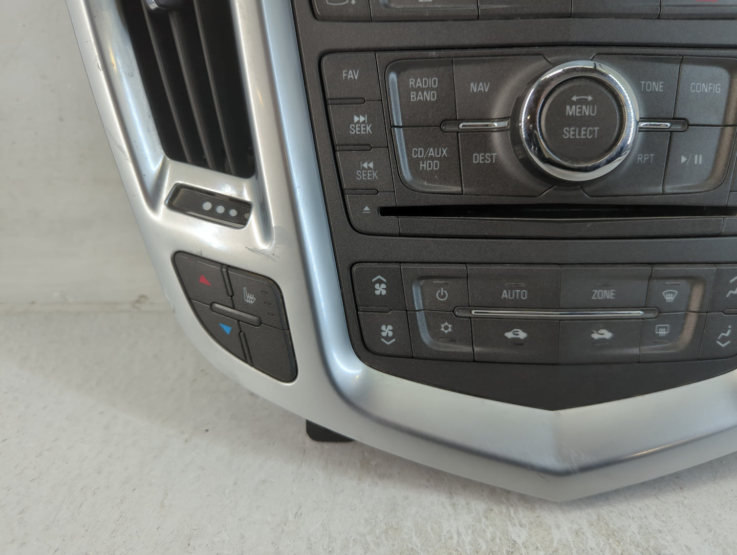 2010-2010 Cadillac Srx Am Fm Cd Player Radio Receiver - Oemusedautoparts1.com