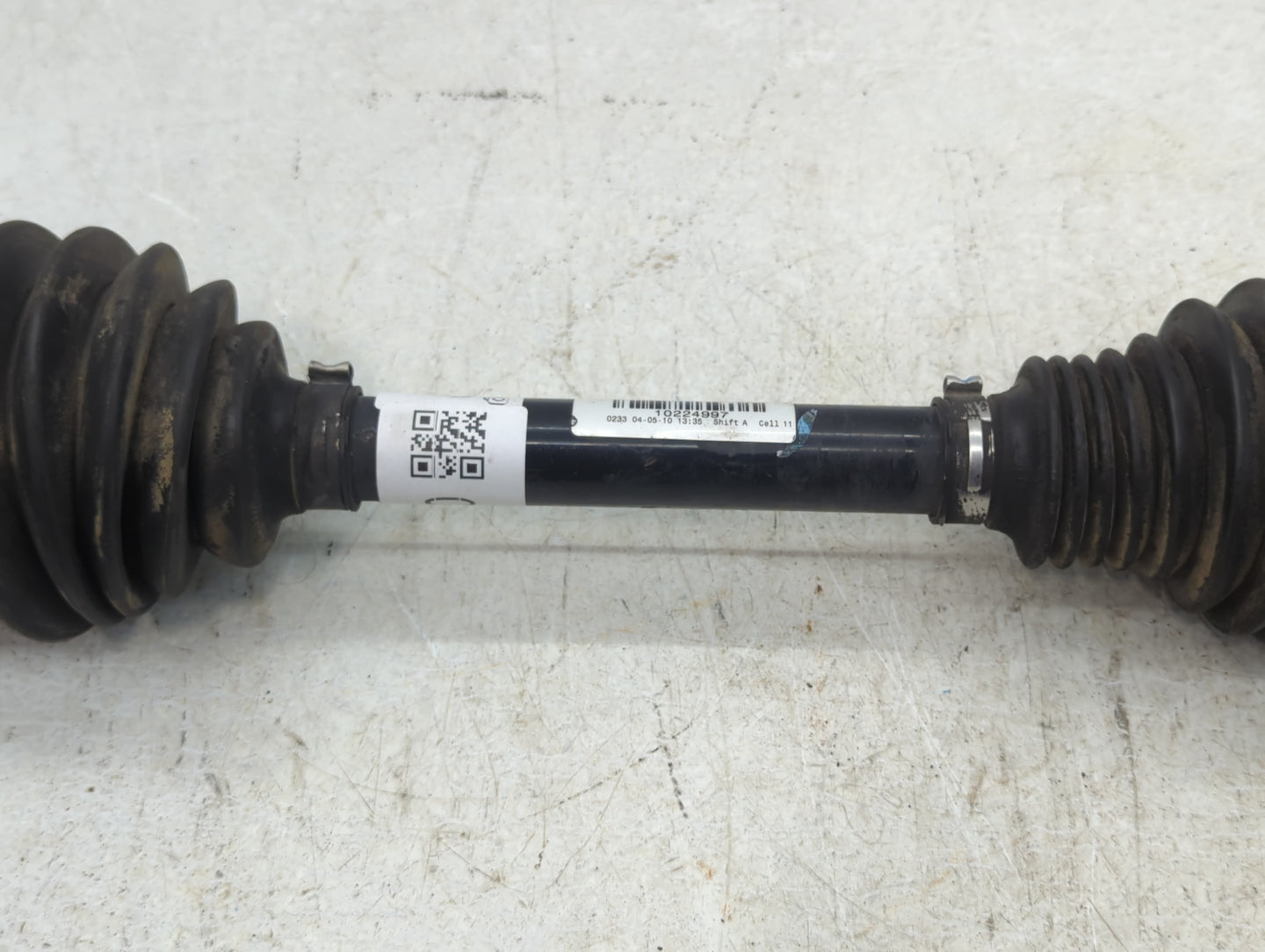 2010-2011 Cadillac Srx Axle Shaft Front Driver Cv C/v - Oemusedautoparts1.com