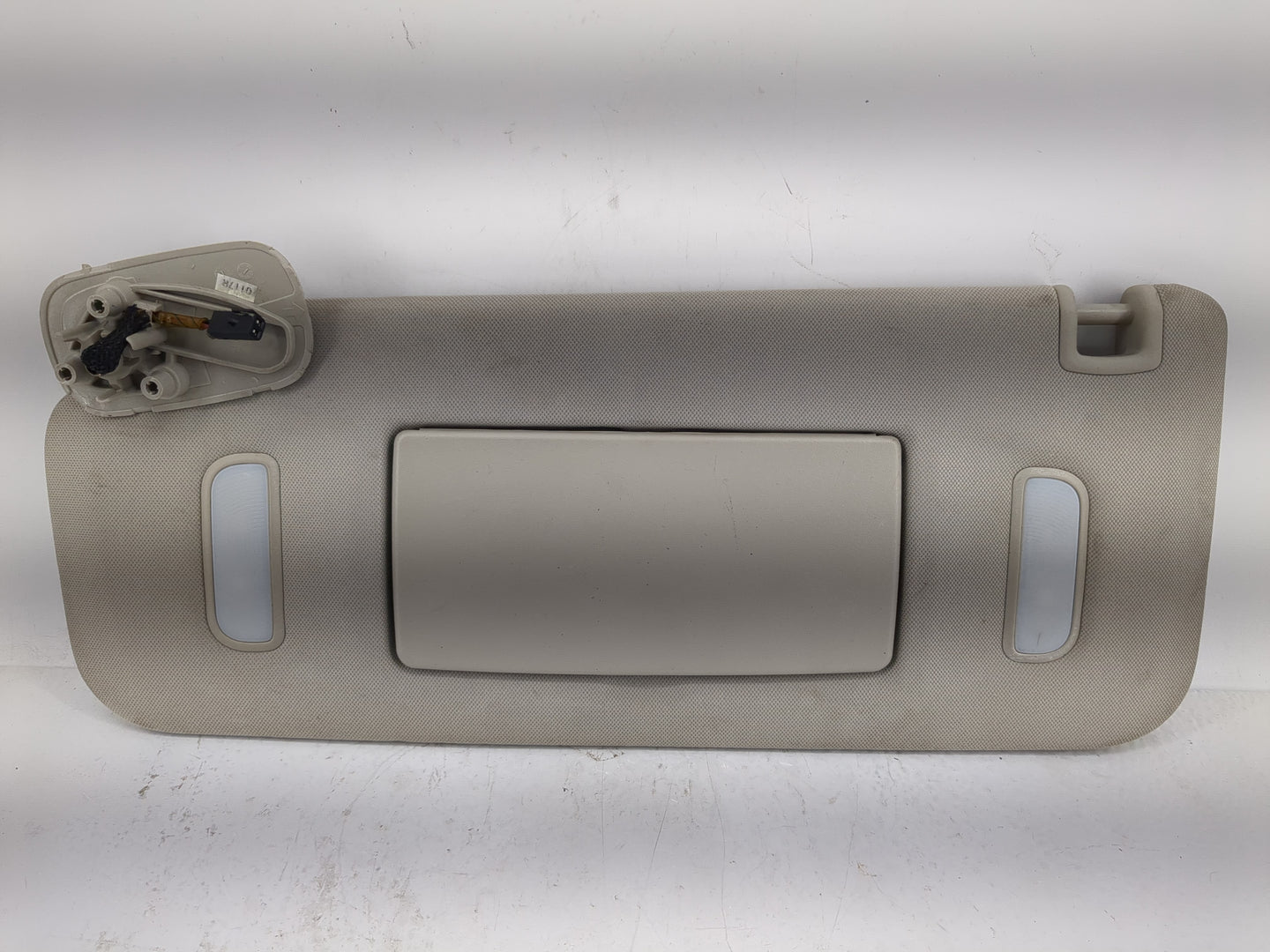 2010 Chevrolet Avalanche 1500 Sun Visor Shade Replacement Driver Left Mirror Fits Fits 2007 2008 2009 2011 2012 2013 2014 OE
