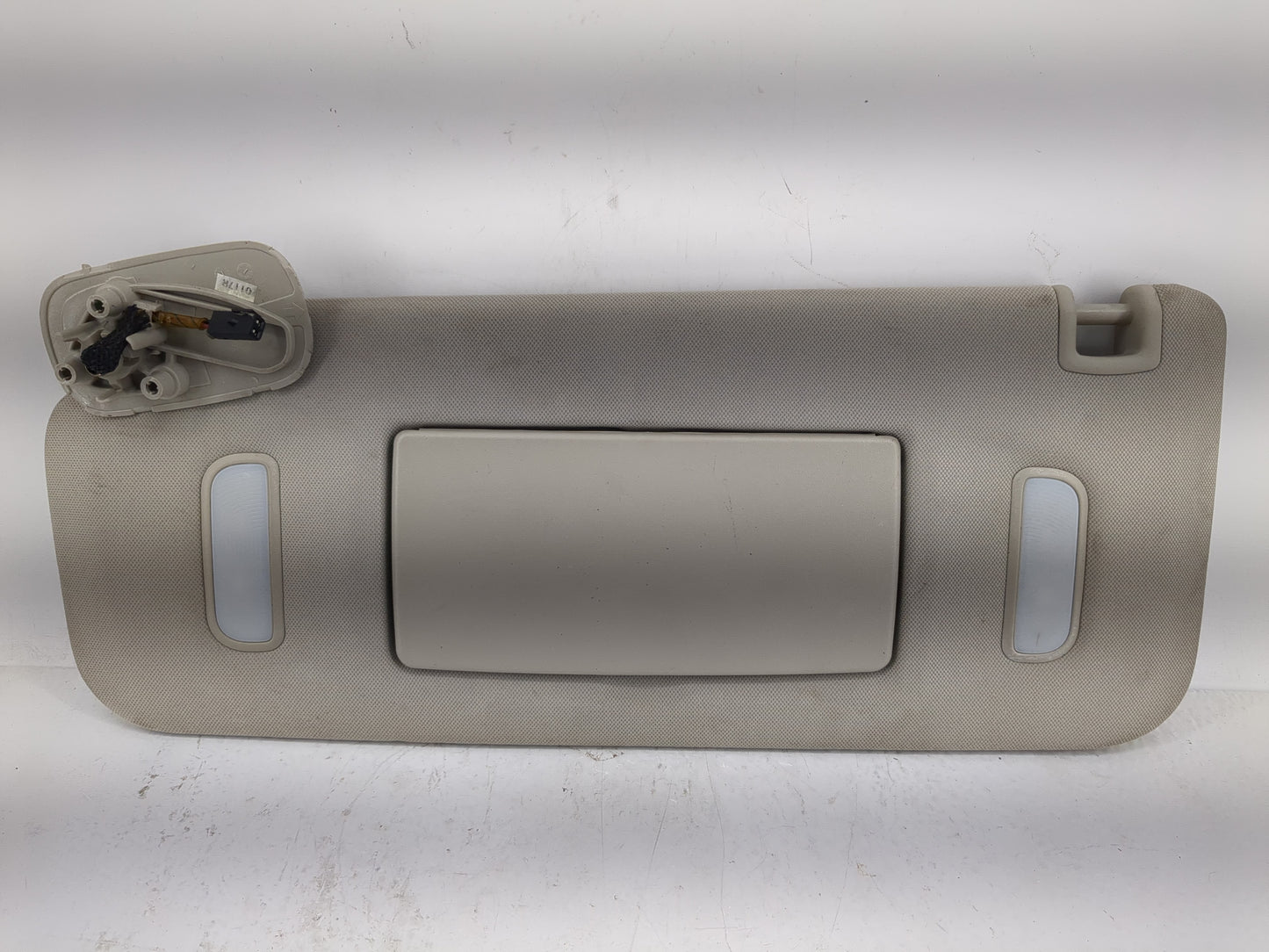 2010 Chevrolet Avalanche 1500 Sun Visor Shade Replacement Driver Left Mirror Fits Fits 2007 2008 2009 2011 2012 2013 2014 OE