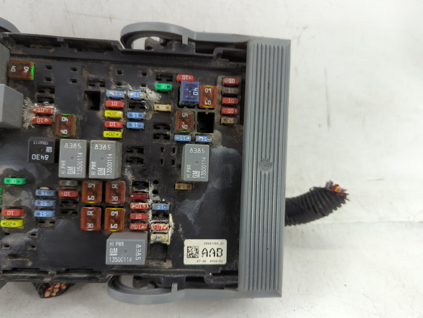 2010 Chevrolet Avalanche 1500 Fusebox Fuse Box Panel Relay Module P/N:25941368 01 Fits Fits 2011 2012 2013 2014 OEM Used Aut