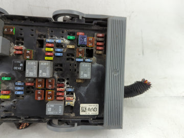 2010 Chevrolet Avalanche 1500 Fusebox Fuse Box Panel Relay Module P/N:25941368 01 Fits Fits 2011 2012 2013 2014 OEM Used Auto Parts