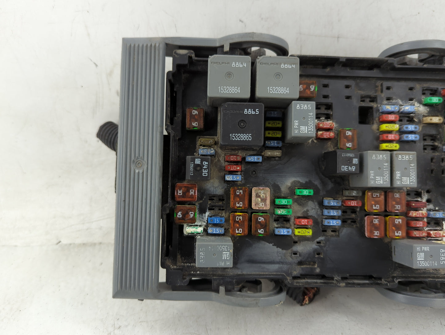 2010 Chevrolet Avalanche 1500 Fusebox Fuse Box Panel Relay Module P/N:25941368 01 Fits Fits 2011 2012 2013 2014 OEM Used Aut