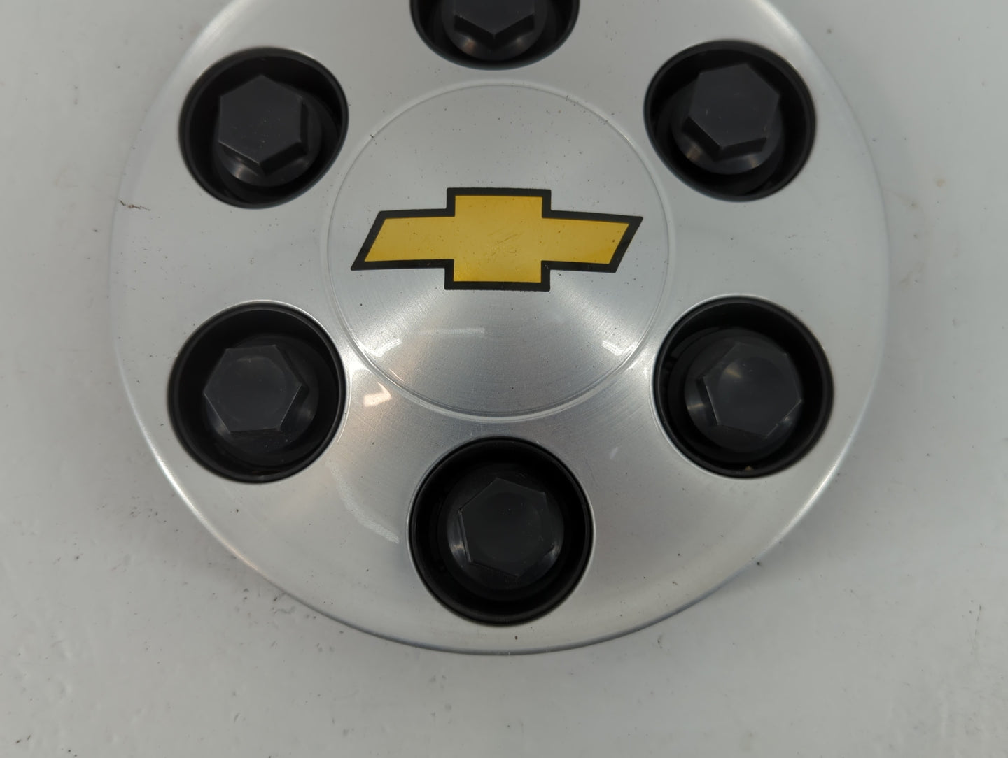 2010 Chevrolet Avalanche 1500 Rim Wheel Center Cap - Oemusedautoparts1.com