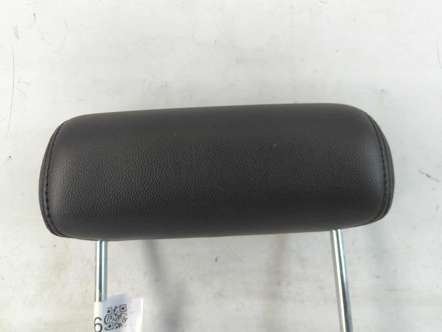 2010 Chevrolet Avalanche 1500 Headrest Head Rest Front Driver Passenger Seat Fits Fits 2011 OEM Used Auto Parts - Oemusedaut