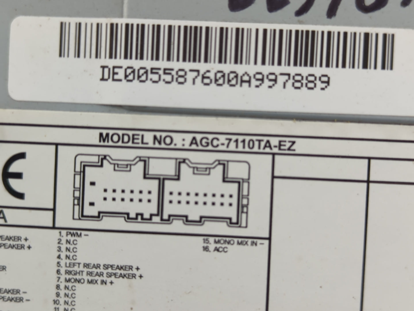 2009-2010 Chevrolet Aveo Radio AM FM Cd Player Receiver Replacement P/N:AGC-7110TA-EZ Fits Fits 2009 2010 OEM Used Auto Part