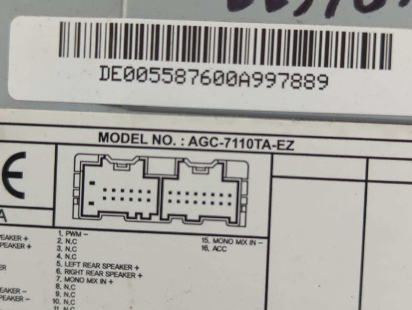 2009-2010 Chevrolet Aveo Radio AM FM Cd Player Receiver Replacement P/N:AGC-7110TA-EZ Fits Fits 2009 2010 OEM Used Auto Part