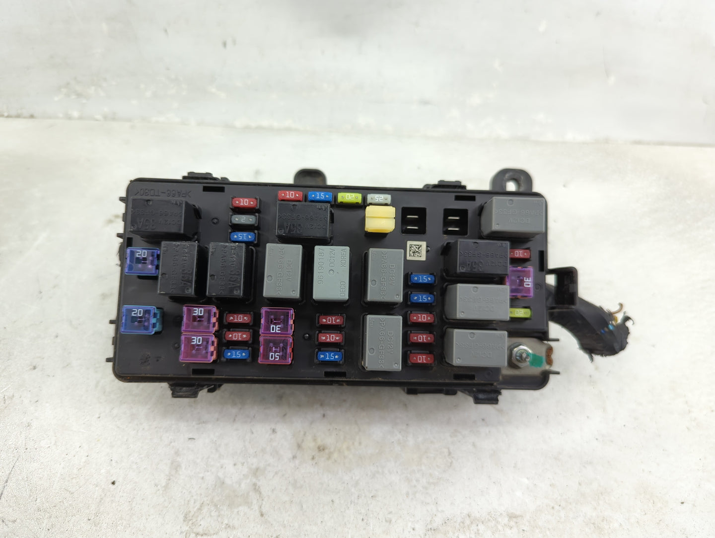 2009-2011 Chevrolet Aveo Fusebox Fuse Box Panel Relay Module P/N:96867127 Fits Fits 2009 2010 2011 OEM Used Auto Parts - Oem