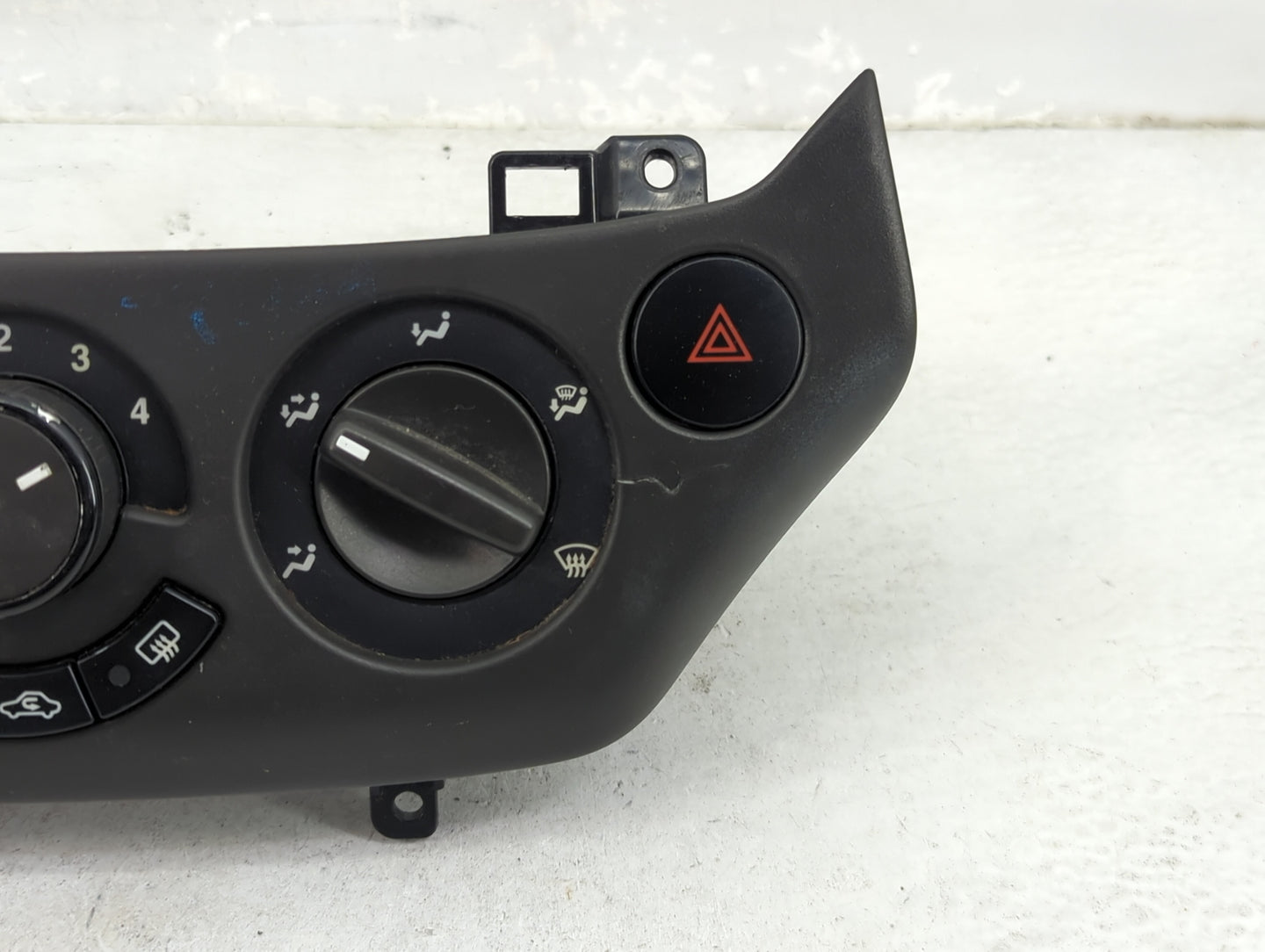2007-2011 Chevrolet Aveo Climate Control Module Temperature AC/Heater Replacement Fits Fits 2007 2008 2009 2010 2011 OEM Use