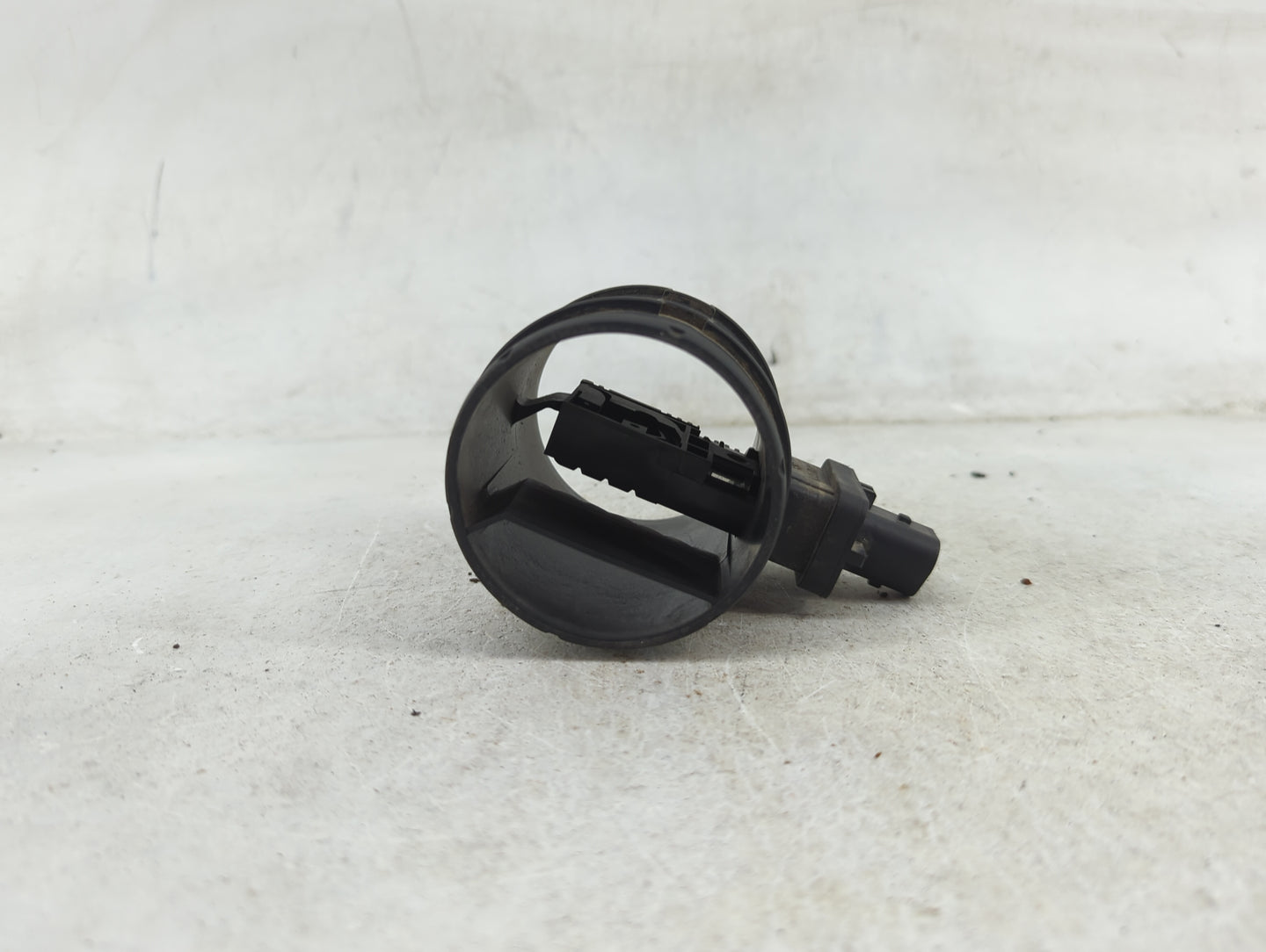2009-2011 Chevrolet Aveo Mass Air Flow Meter Maf 1488370 - Oemusedautoparts1.com