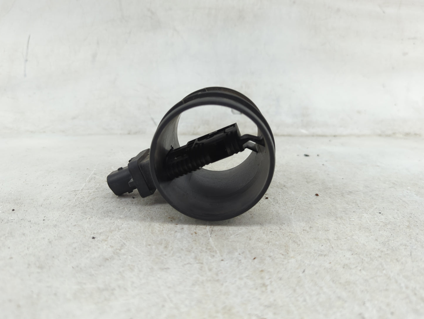 2009-2011 Chevrolet Aveo Mass Air Flow Meter Maf 1488370 - Oemusedautoparts1.com