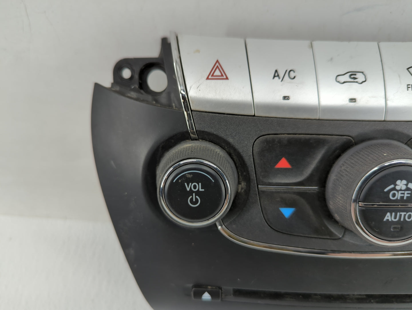2007-2011 Chevrolet Aveo Climate Control Module Temperature AC/Heater Replacement Fits Fits 2007 2008 2009 2010 2011 OEM Use
