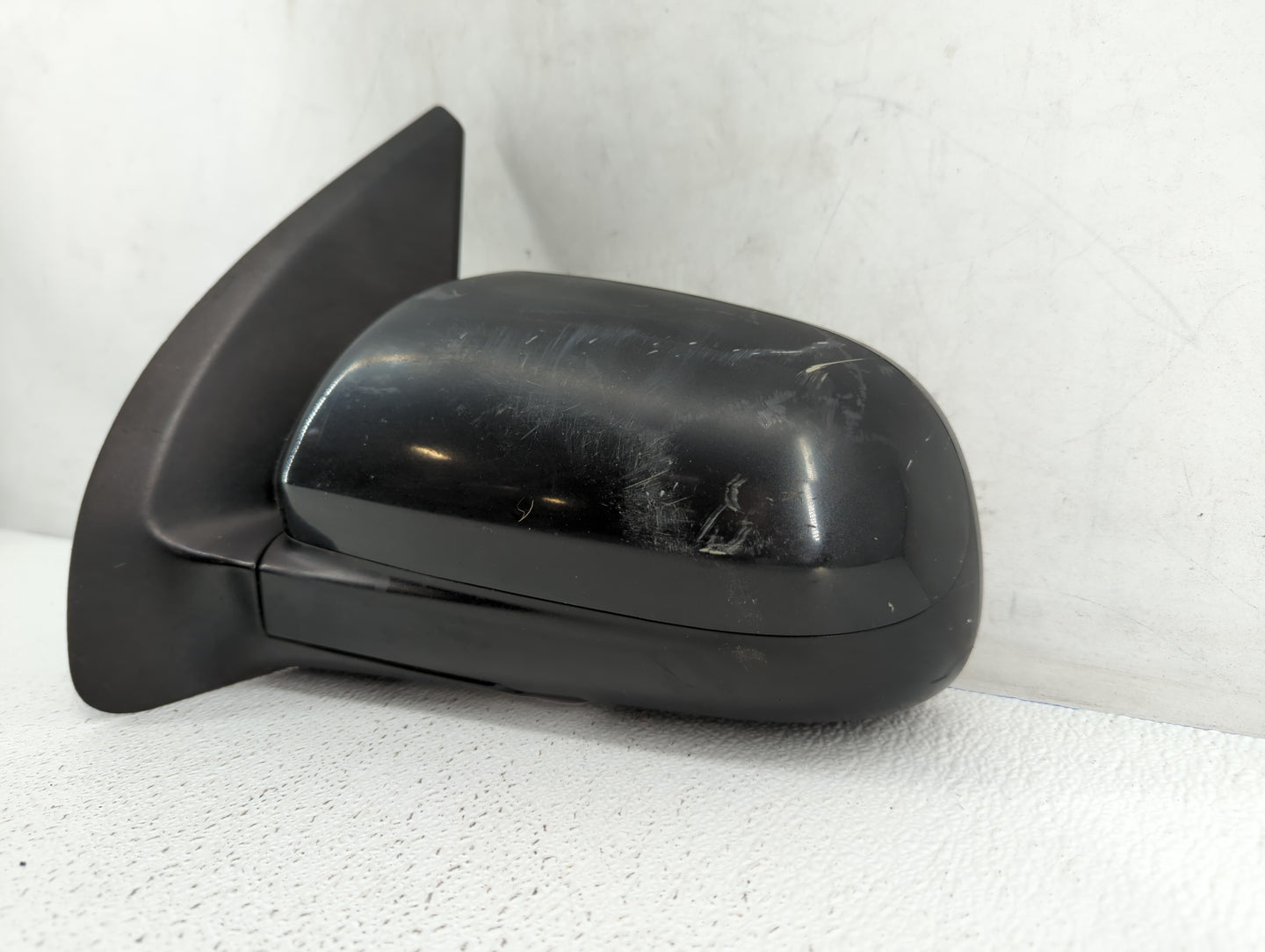 2007-2011 Chevrolet Aveo Driver Side View Mirror - Left Door Mirror OEM Used - Oemusedautoparts1.com