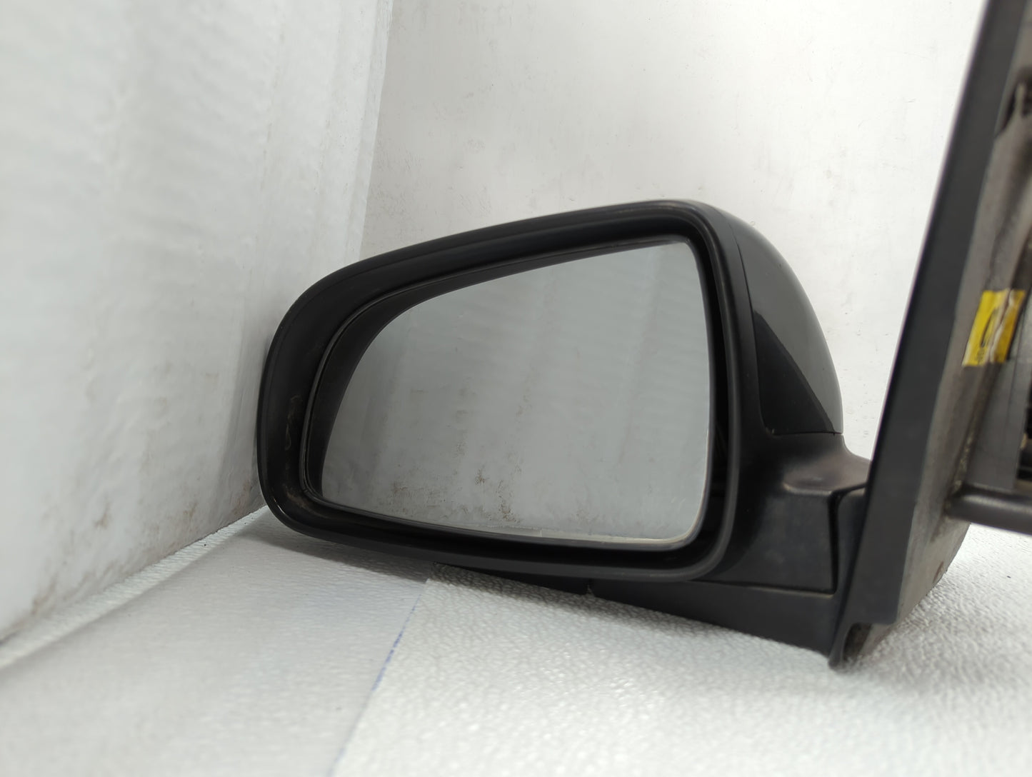 2007-2011 Chevrolet Aveo Driver Side View Mirror - Left Door Mirror OEM Used - Oemusedautoparts1.com
