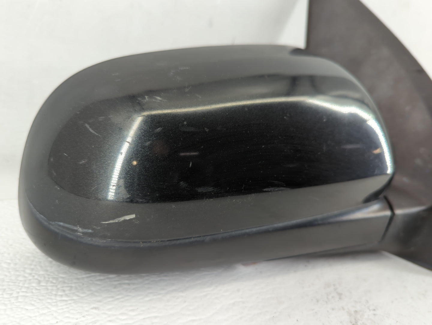 2007-2011 Chevrolet Aveo Passenger Side View Mirror - Right Door Mirror OEM Used - Oemusedautoparts1.com