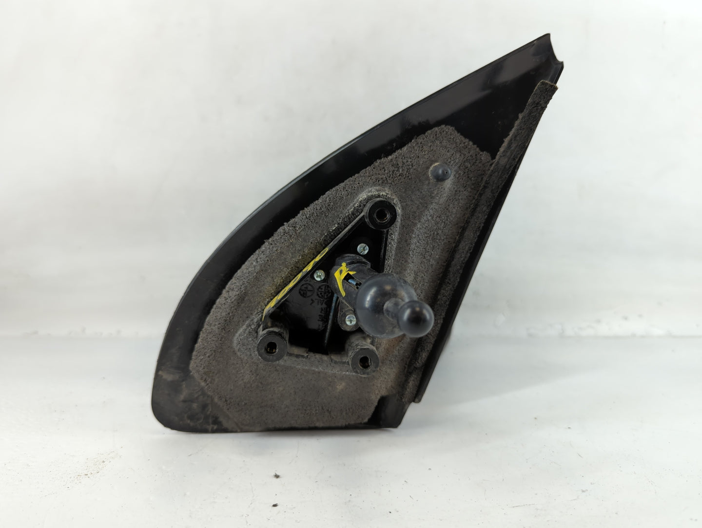 2005-2006 Chevrolet Aveo Passenger Side View Mirror - Right Door Mirror OEM Used - Oemusedautoparts1.com