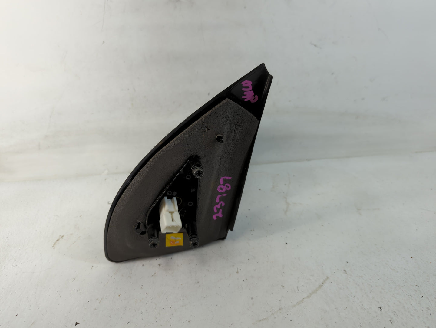 2005-2006 Chevrolet Aveo Passenger Side View Mirror - Right Door Mirror OEM Used - Oemusedautoparts1.com