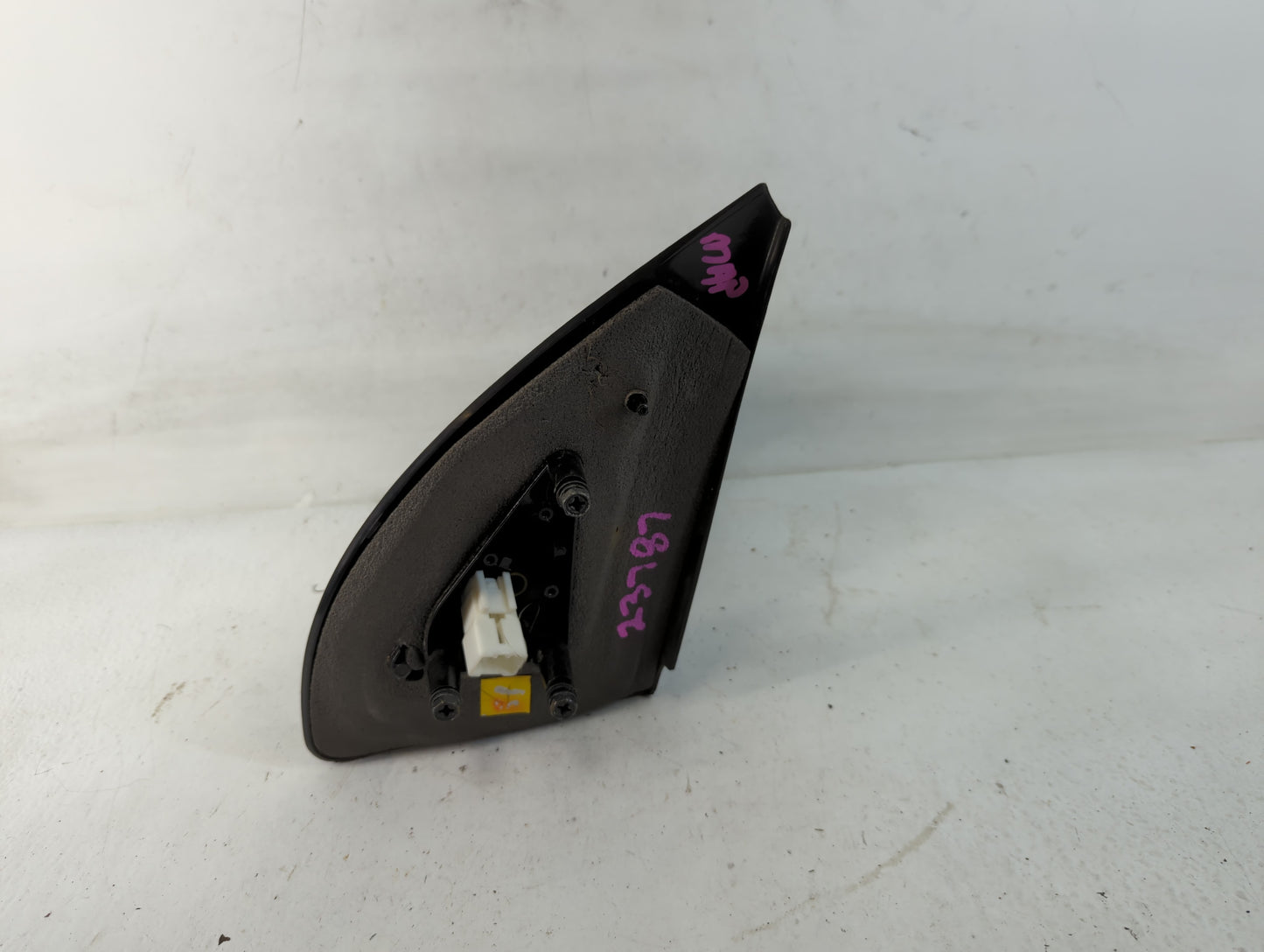 2005-2006 Chevrolet Aveo Passenger Side View Mirror - Right Door Mirror OEM Used - Oemusedautoparts1.com