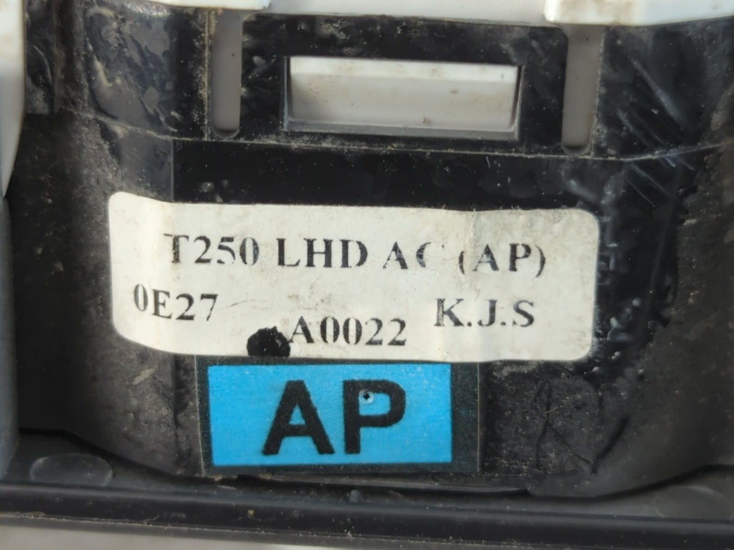 2007-2011 Chevrolet Aveo Climate Control Module Temperature AC/Heater Replacement P/N:0E27 A0022 T250 LHD Fits OEM Used Auto