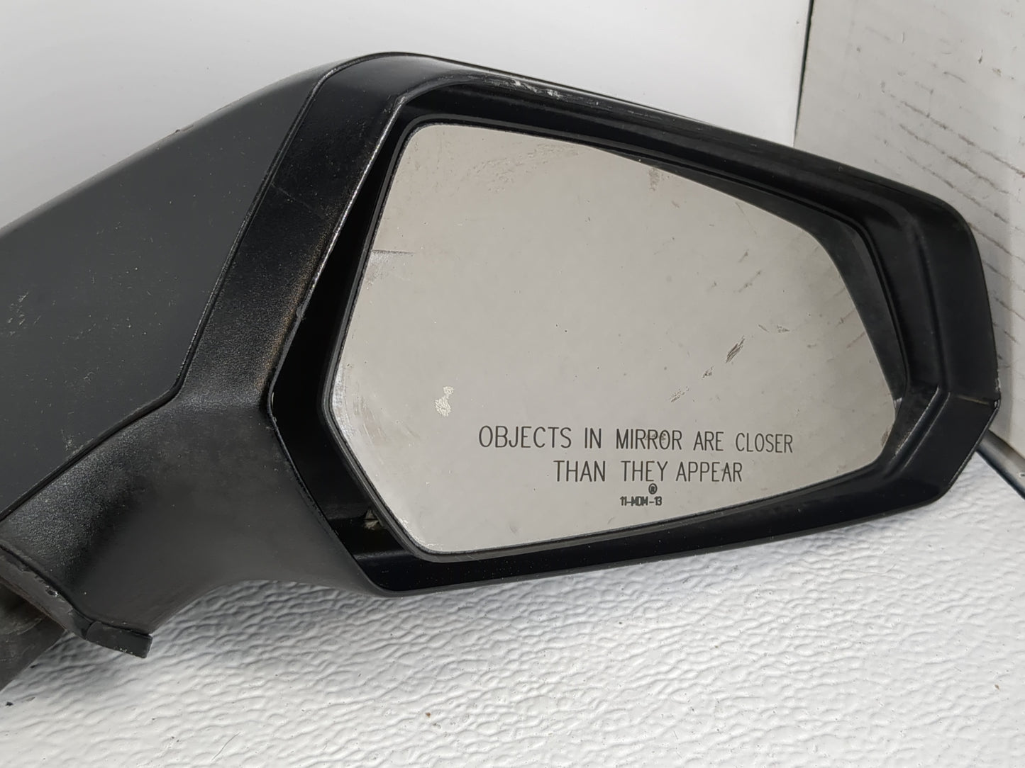 2010-2015 Chevrolet Camaro Passenger Side View Mirror - Right Door Mirror OEM Used - Oemusedautoparts1.com