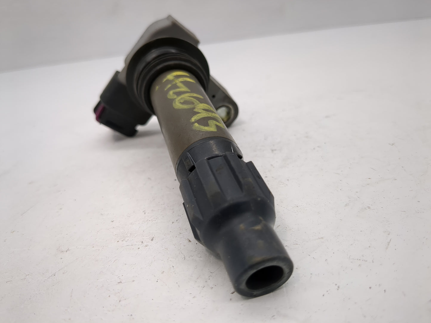 2010-2015 Chevrolet Camaro Ignition Coil Igniter Pack - Oemusedautoparts1.com