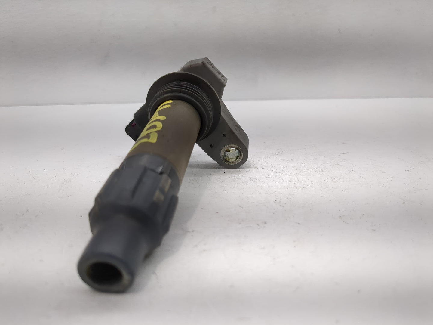 2010-2015 Chevrolet Camaro Ignition Coil Igniter Pack - Oemusedautoparts1.com