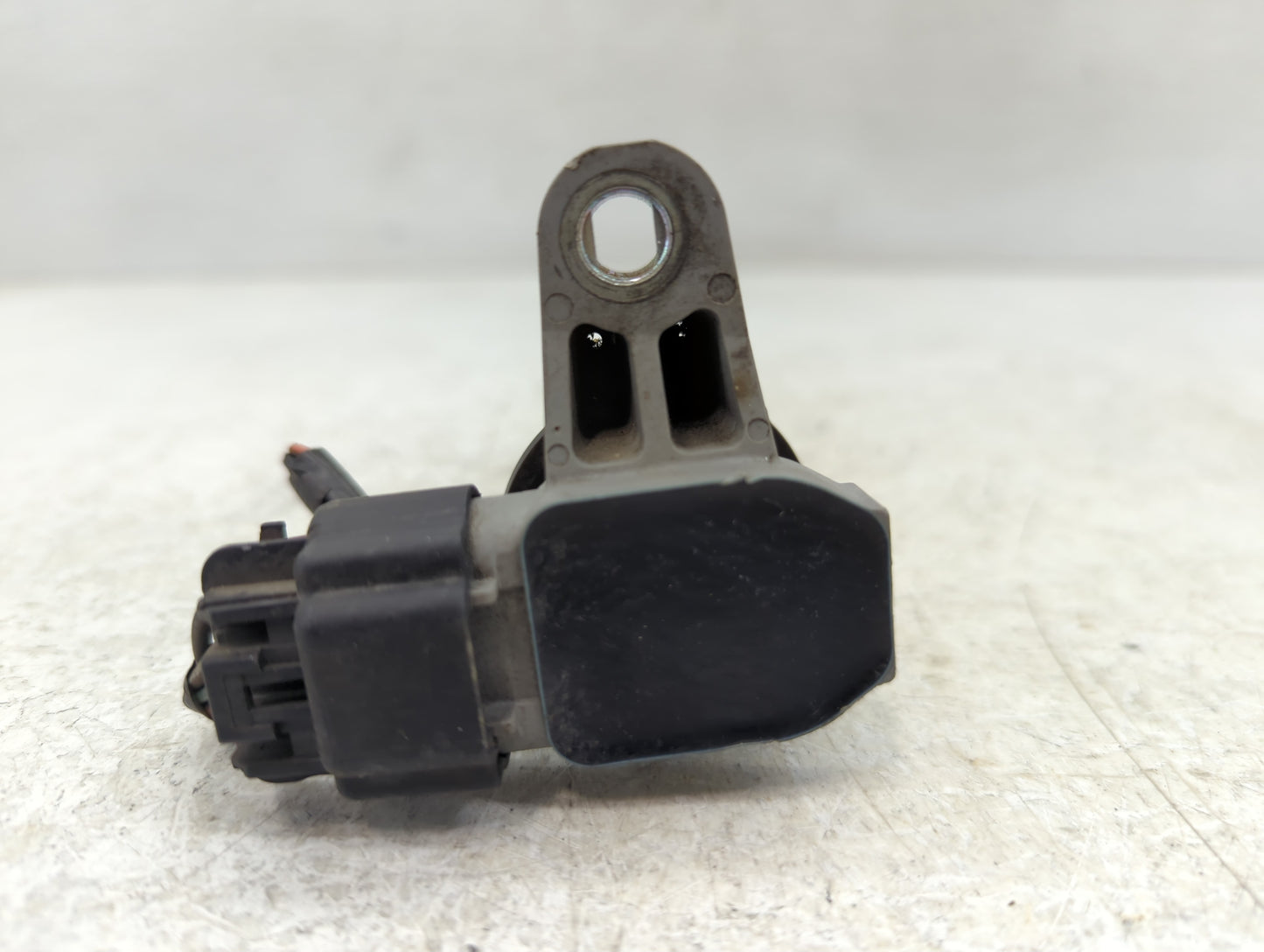 2010-2015 Chevrolet Camaro Ignition Coil Igniter Pack - Oemusedautoparts1.com