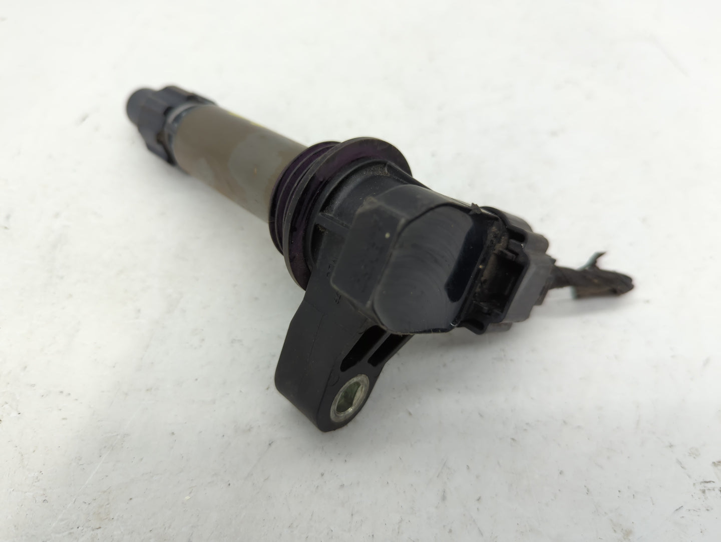 2010-2015 Chevrolet Camaro Ignition Coil Igniter Pack - Oemusedautoparts1.com