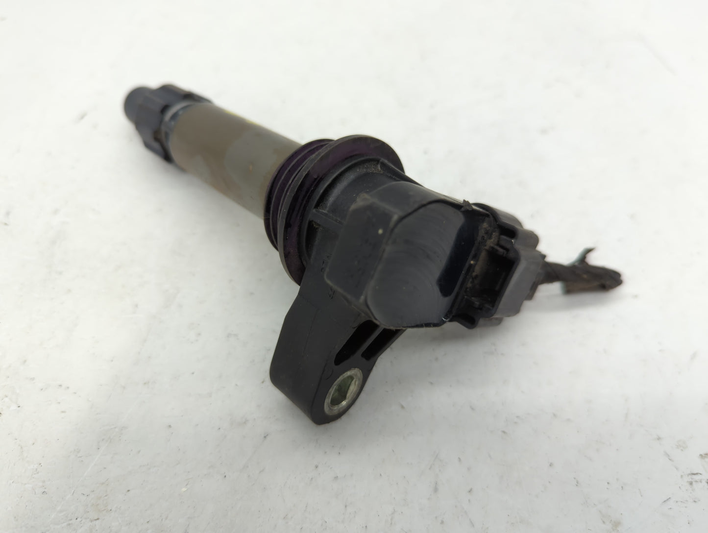 2010-2015 Chevrolet Camaro Ignition Coil Igniter Pack - Oemusedautoparts1.com