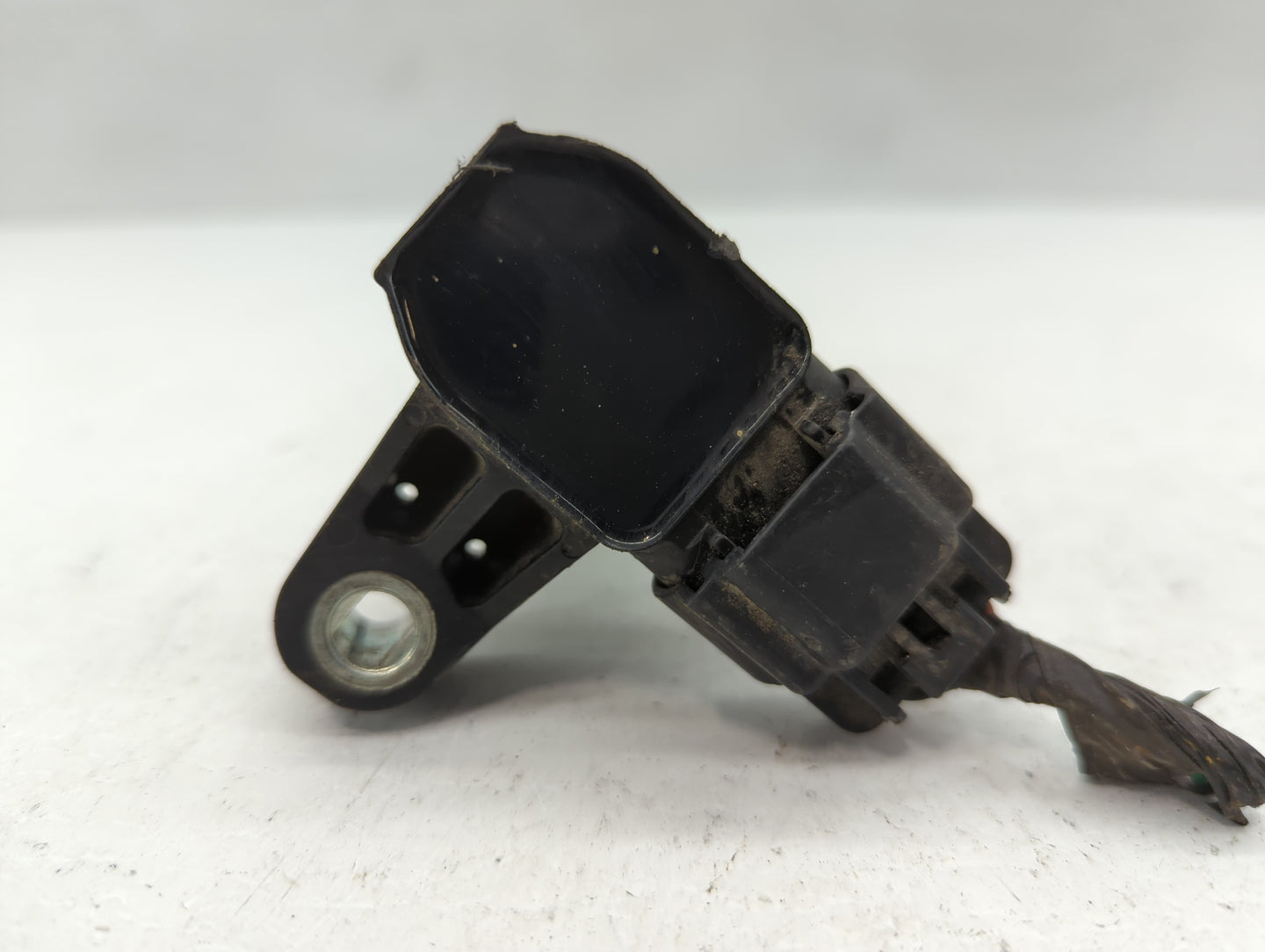 2010-2015 Chevrolet Camaro Ignition Coil Igniter Pack - Oemusedautoparts1.com