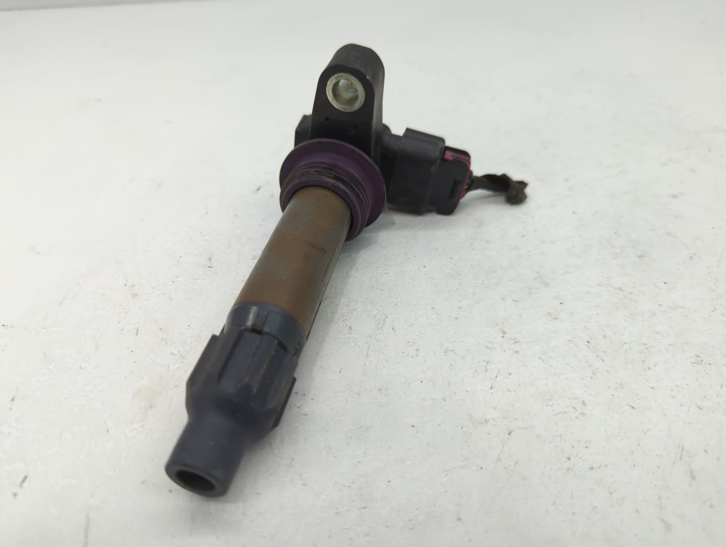 2010-2015 Chevrolet Camaro Ignition Coil Igniter Pack - Oemusedautoparts1.com