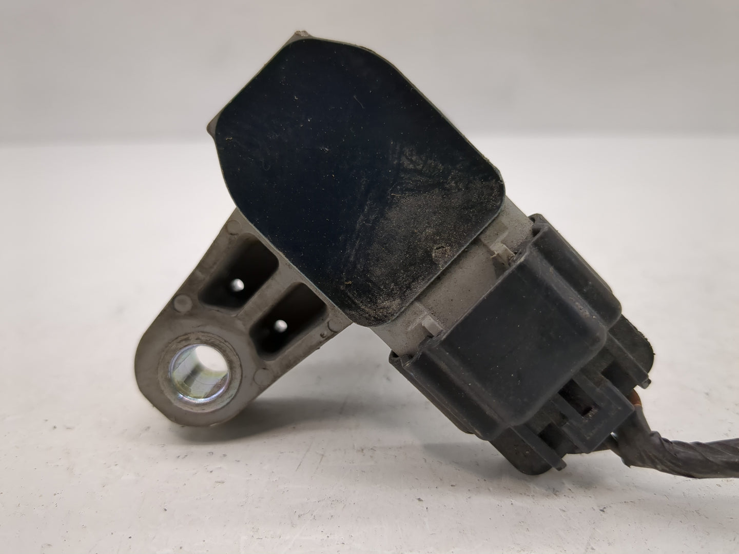 2010-2015 Chevrolet Camaro Ignition Coil Igniter Pack - Oemusedautoparts1.com
