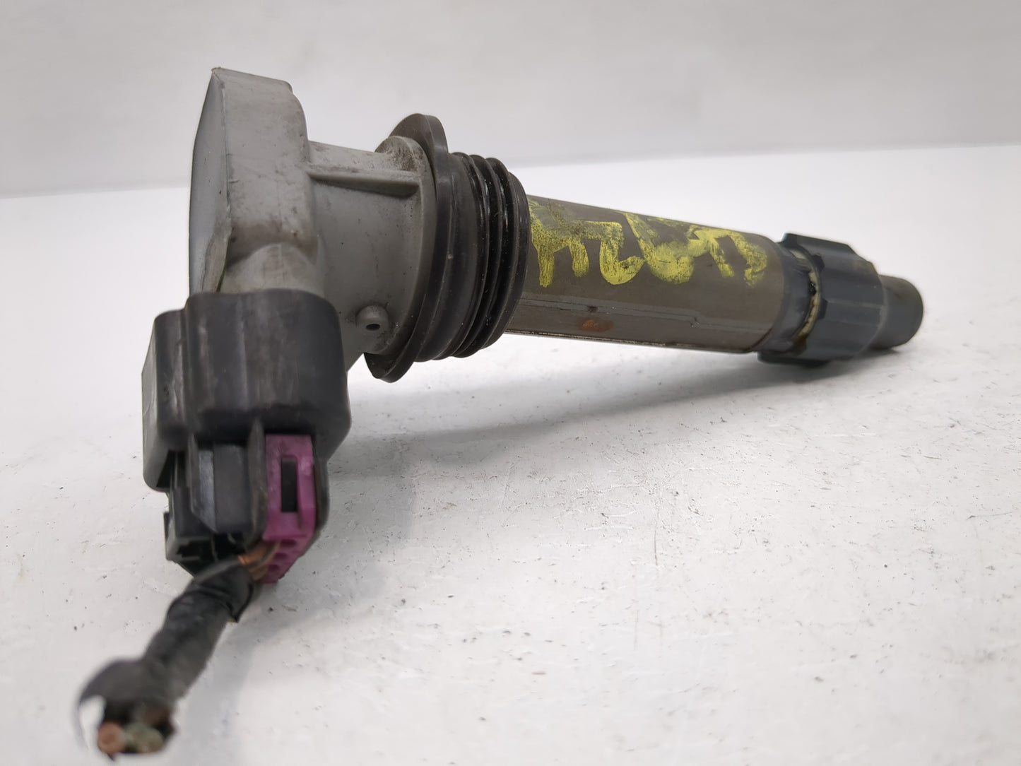 2010-2015 Chevrolet Camaro Ignition Coil Igniter Pack - Oemusedautoparts1.com